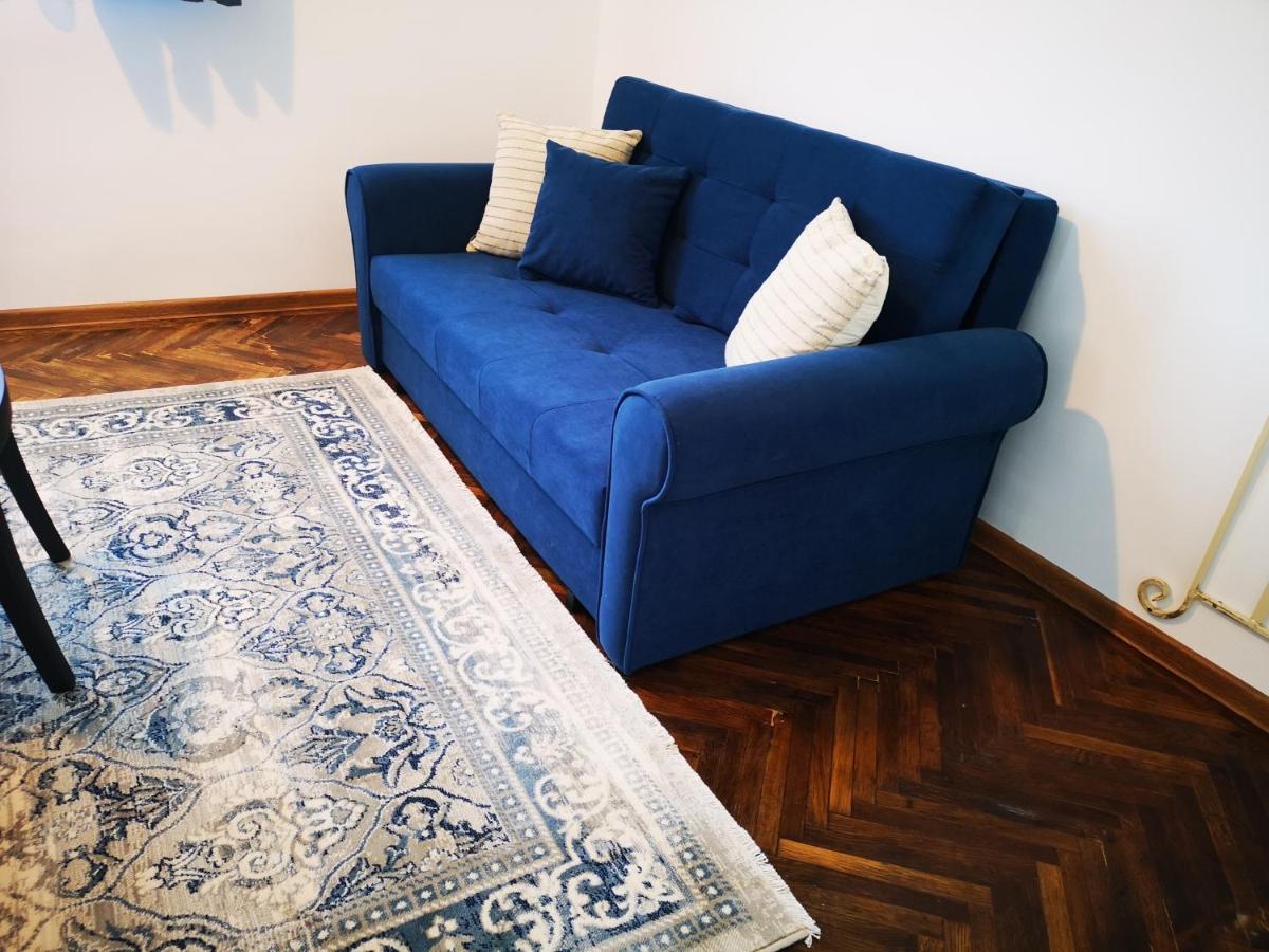 Weisz Apartment-City Center-Free Private Parking,Wifi,Ac Карей Екстериор снимка